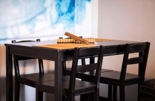 1st Floor - Free Parking - Washer & Dryer - AGH - Foto 14