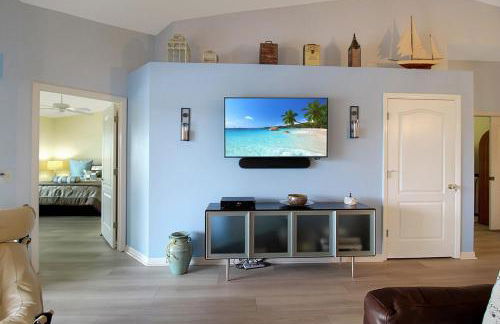 Well-appointed lakefront condo - Heritage Oaks County Club - Foto 19