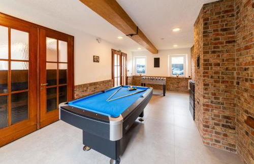 Grosse Gruppenunterkunft im Nationalpark Eifel mit Bar und Terrasse - Foto 15