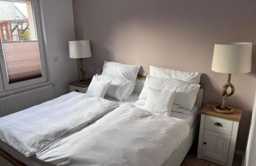 Güden Pearl Bhaven Deck 6 ,Exklusive große Wohnung,Hochwertige Ausstattung,Privatparkplatz & Carport,Großer Garten mit Gartenhaus,Langzeitaufenthalt - Foto 14