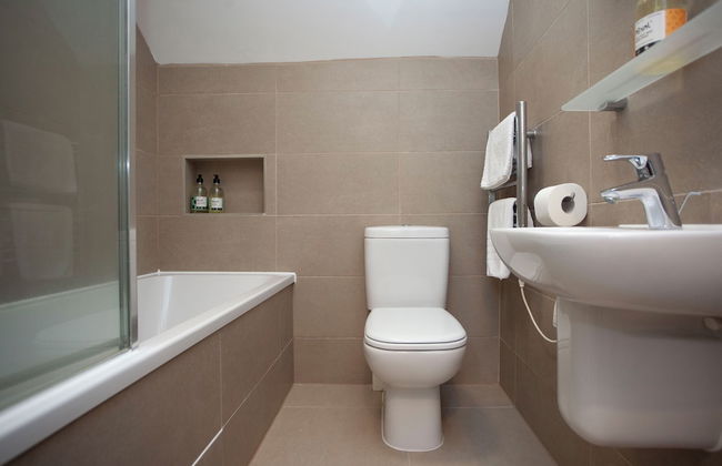 Higgihaus Cabot Mews Aparthotel - Foto 78