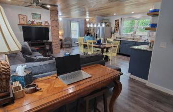 Creekside Cottage - Your Perfect Mountain Getaway! - Foto 12