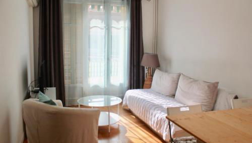 T2 entièrement équipé, proche toutes commodités - Foto 3