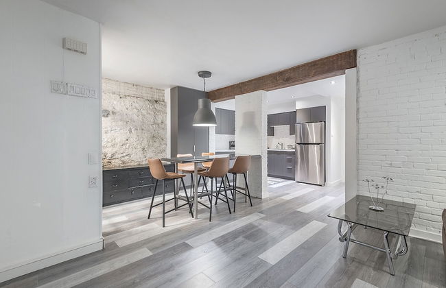 1BR APT in the HEART of Downtown - Foto 25