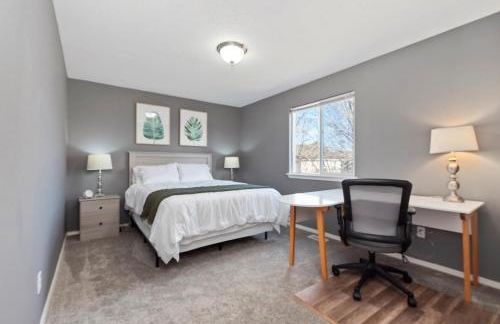 Urban Escape Steps to Downtown - Photo 19