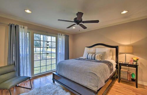 Charming Florence Getaway with Fireplace and Grill! - Foto 18