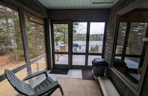 Frenchman Bay Oceanfront Getaway - Foto 31