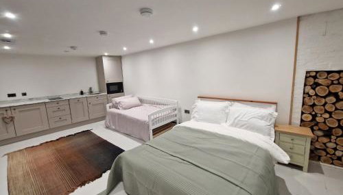 Garden Apartment, sleeps 4 - Foto 3