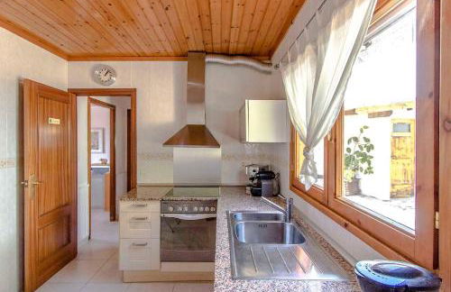 Swiss style villa near Barcelona 10min to beach - Foto 12