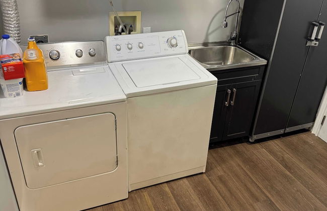 Mountain Views, Steps to BM Village, Hot Tub, BBQ. - Foto 19