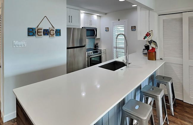 Sunset Water View by Silver Sands Vacation Rentals - Photo 28