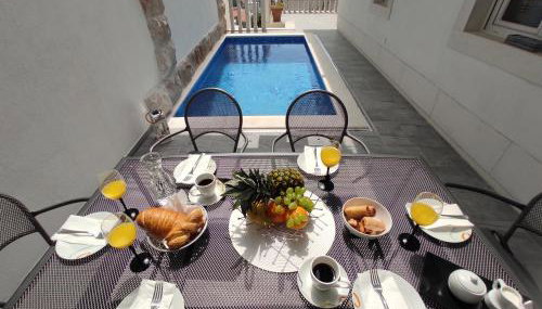 Apartment Valentina - private pool,200m from beach - Foto 1