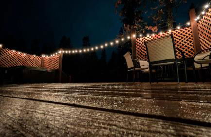 Sierra Cabin w NEW Hot Tub Walk to Town - Photo 7