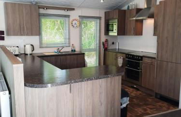 Luxury Lodge sea view at Bideford Bay Hoilday Park Parkdean Resorts - Foto 10