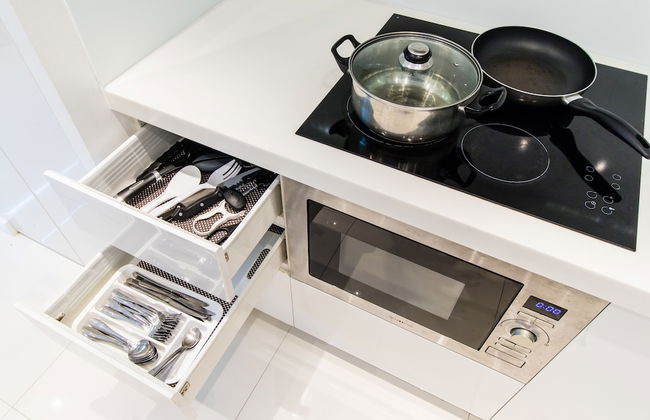 Alcoves Greenbelt Park Place Makati - Photo 35