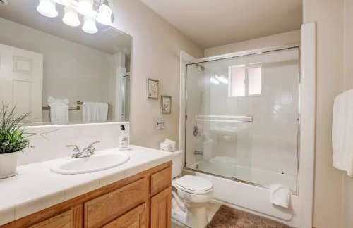 Montgomery Estates Bliss - Hot Tub, Pets, Family Fun! - Foto 71