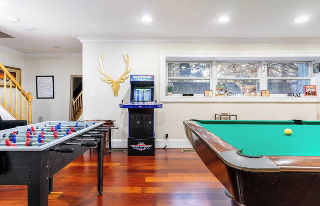 Hudson River Views + Firepit, Patio, Dog Run, Game Room Stone Manor - Photo 25