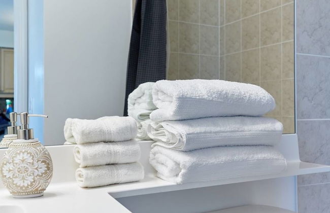 Meridian Luxury Condos - Foto 18