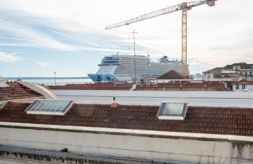 Alfama the city and the river - Foto 10
