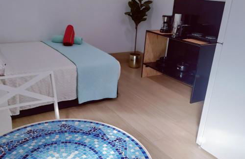 Quiet Studio Retreat attached to big House - Foto 12