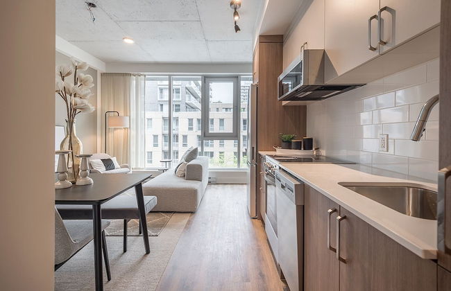 Corporate Business stays in MTL DT - Foto 21