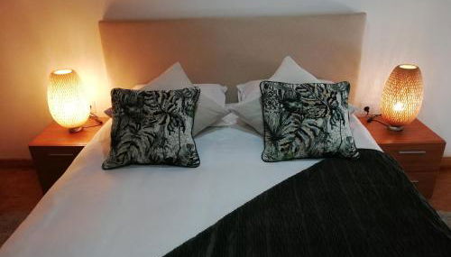 HOUSE 4U - Modern Mezzanine Apartment with AC, Wi-Fi and Parking - Abrantes - Foto 2