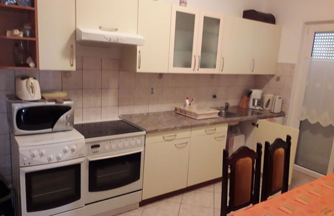 Holiday House Perkic mm - Photo 8