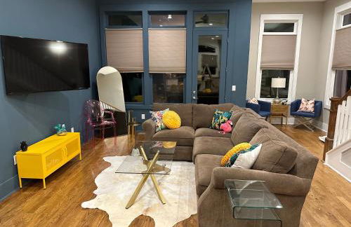 GLITZ & GUITARS I Stylish 3BR with Rooftop Hot Tub in East Nashville - Foto 1