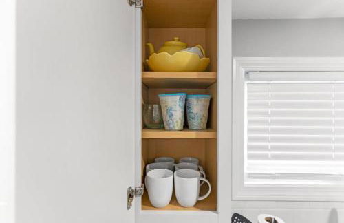 Newly Renovated Beachside Bliss Steps to Sand - Foto 34