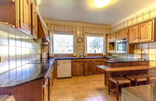 Picturesque Costa Brava Countryside Villa - Foto 15