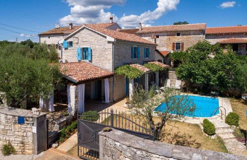 Mediterranes Steinhaus mit Privatpool, Sauna, Meerblick, Kamin, Sommerkueche - Foto 36