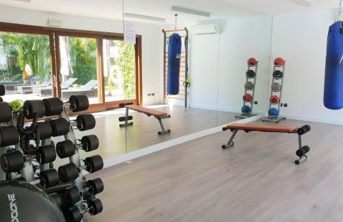 LUXURY APARTMENT FRONTAL TO THE SEA IN ESTEPONA DONCELLA BEACH - Photo 47