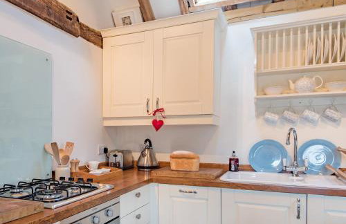 Shepherd's Cottage - Photo 10