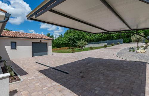 Villa Mochi, a beautiful modern villa in a tranquil enviroment - Photo 30