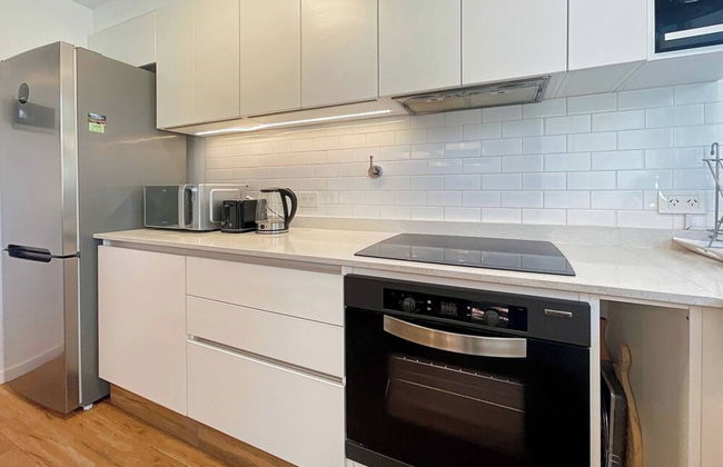 Urban Retreat Elegant Modern Apartment With Balcony in Villa del Parque - Foto 26