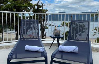 Paraíso Pé na Areia - Casa com 3 Suítes na Praia - Foto 4