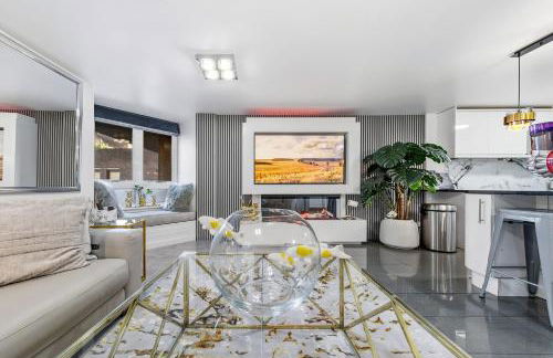 New Modern Hybrid 4 Bedrooms 7 Bed apartment 12 guest capacity - Foto 1