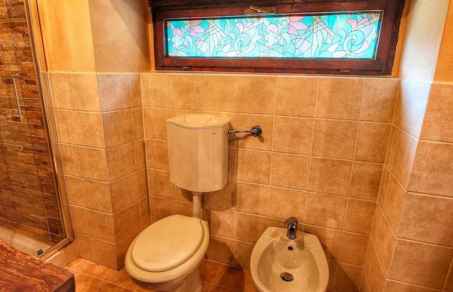 Farmhouse With Stables, Horses and the Ability to Make Horseback Riding - Foto 49