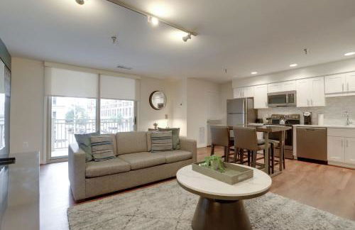 Sojourn Randolph Towers #204 - Foto 2