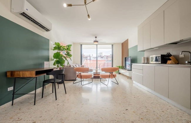 Picturesque 2BR in Casco Antiguo - Photo 43