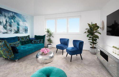 Penthouse Blue Horizon- a luxury penthouse with infinity pool, hot tub, sauna and sea views! - Foto 9