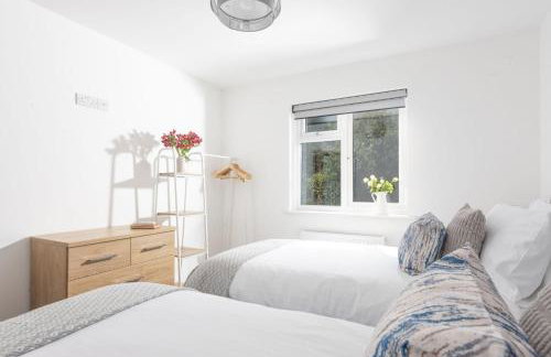 Tre Lowen, Goonhavern, Perranporth - Free Parking - Free Wifi - Games Room - Foto 26