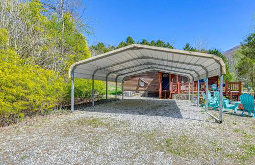Fire Pit and Decks Creekside Cabin in Robbinsville - Foto 30