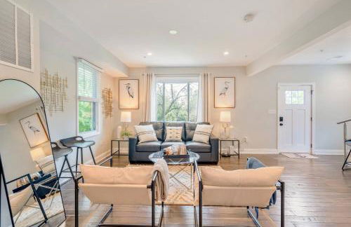 Walk to the stadium, downtown, West St - close to everything - Foto 4