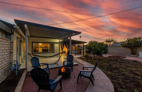 New Midtown Studio with Full Kitchen (Unit C) - Foto 6