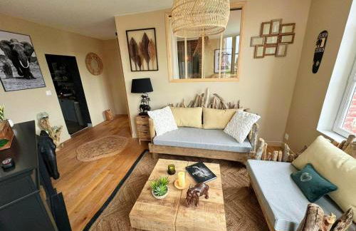 Duplex Safari jusqu'à 4 personnes, Spa, cinéma et lit sous les arbres, day use, 10 min centre - Foto 7