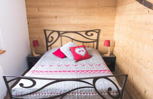 Résidence Campredon - Décoration typique - 25m2 de Terrasse aménagée plein sud avec vue panoramique - Internet - Jardin - Parking - Navette - Linge et Ménage en options payantes - Foto 23