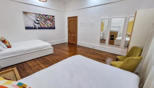 Ashton Mansion, Sleeps 20, Free Parking - Foto 5