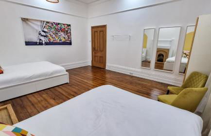Ashton Mansion, Sleeps 20, Free Parking - Foto 5