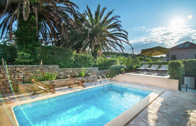 Authentic Villa With Pool on the Island of Brac, Near the Beach - Foto 12